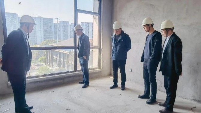 【“三抓三促”在行動】徐昕、梁建軍一行調研指導杭州百酈玲瓏府項目“保交樓”工作